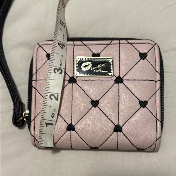 Betsey Johnson Blush Quilted Wristlet - Picture 3 of 4